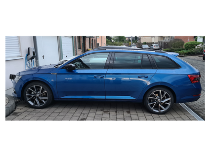 Skoda-Superb-Combi-iV 2021.png
