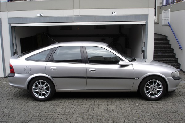 Vectra B full